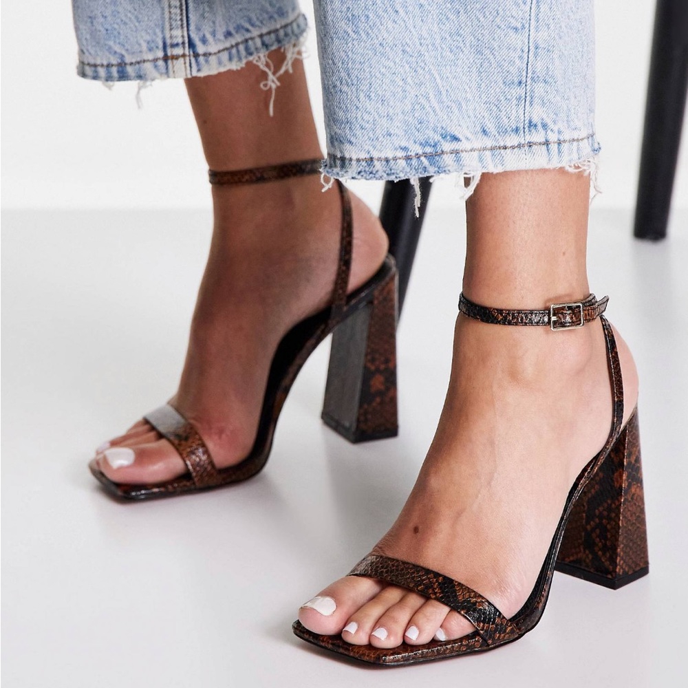 ASOSBlock Heel NWOT